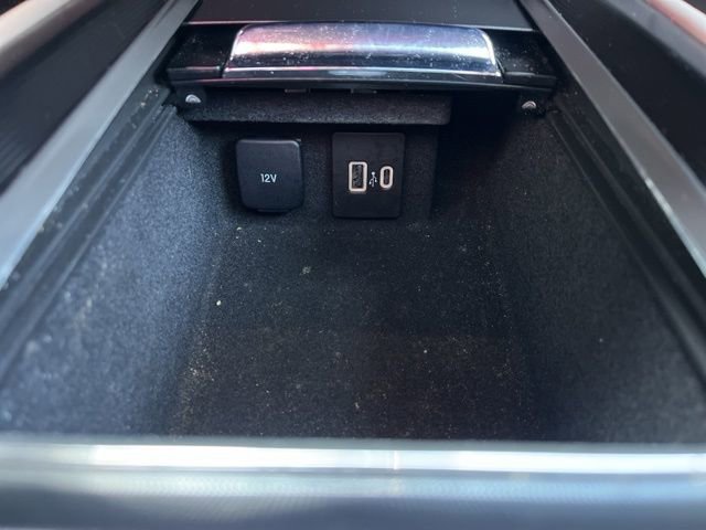 Used 2021 Lincoln Corsair AWD w/ Premium Package image 36