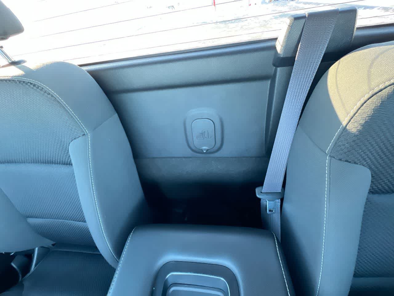 Used 2015 GMC Sierra 1500 SLE AWD/4WD image 23