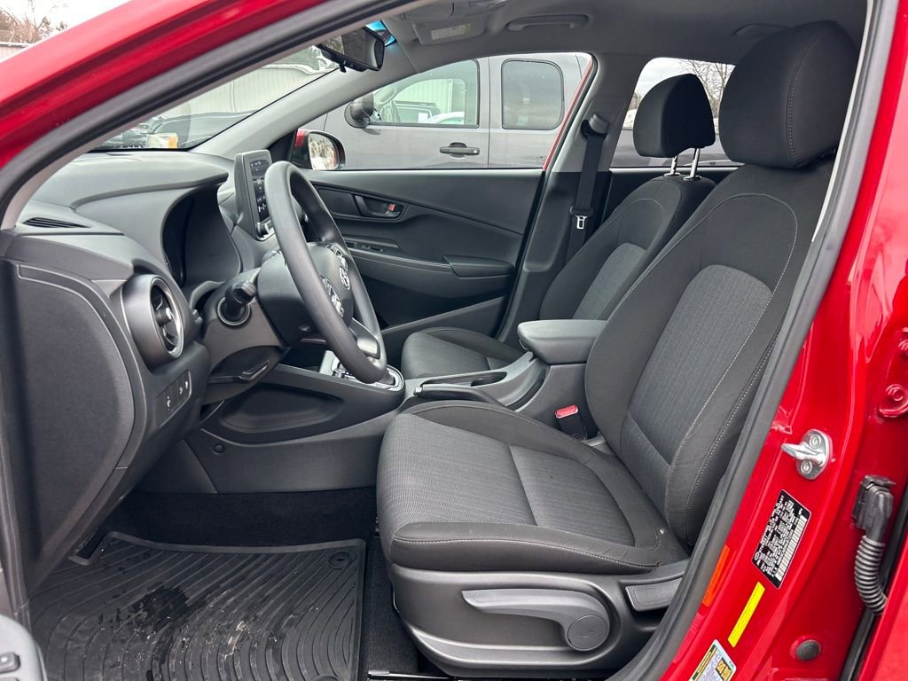 Certified 2022 Hyundai Kona SEL w/ Winter Weather Package image 10