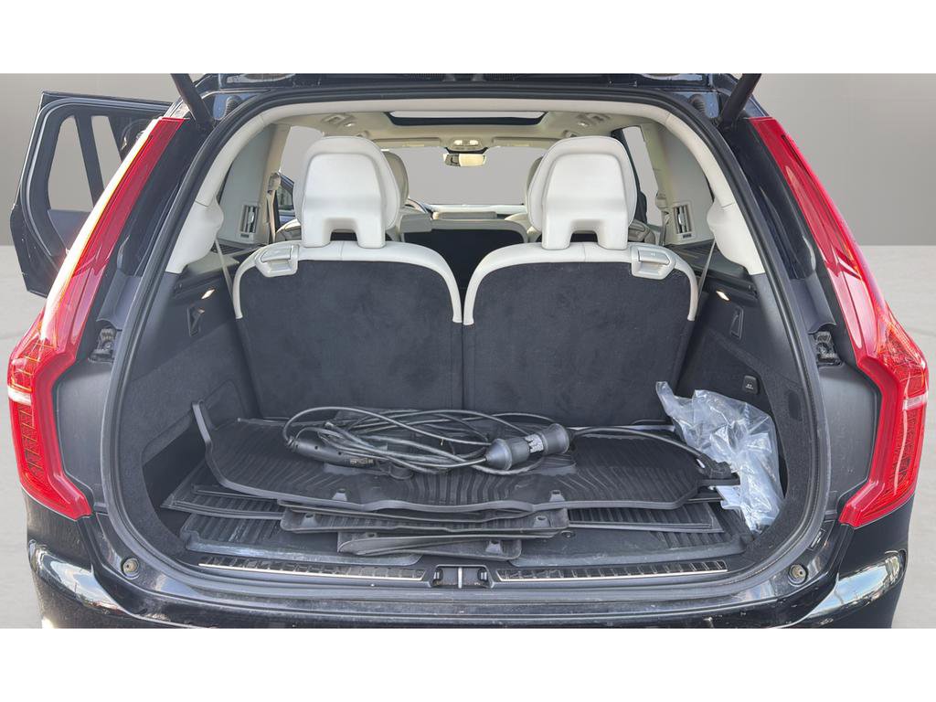 Used 2023 Volvo XC90 T8 Plus w/ Protection Package image 26