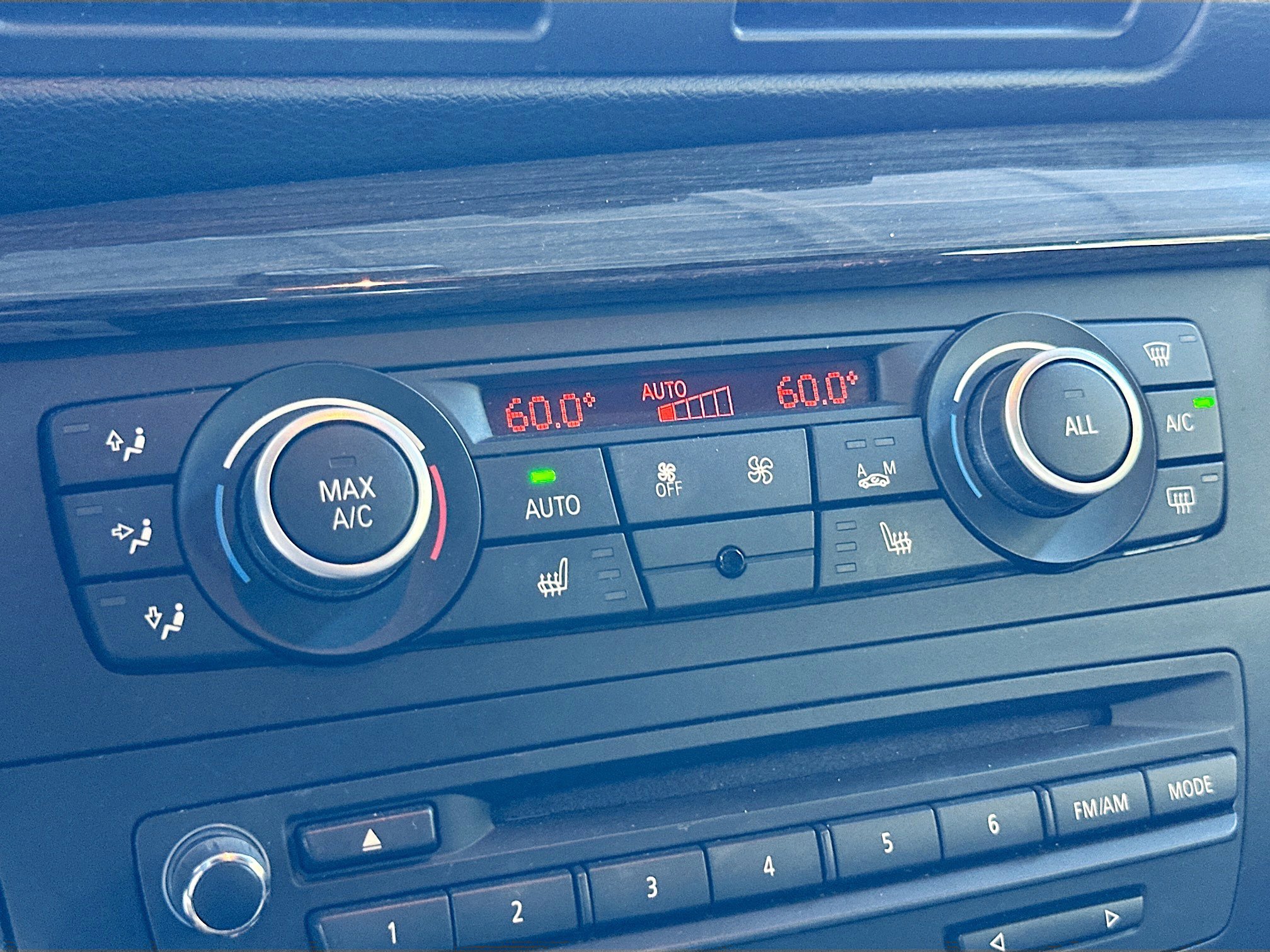 Used 2013 BMW 128i Convertible image 15