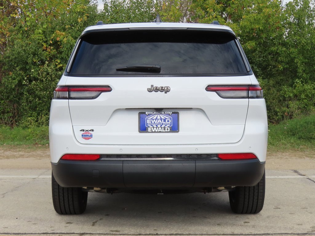 New 2025 Jeep Grand Cherokee L Altitude image 16
