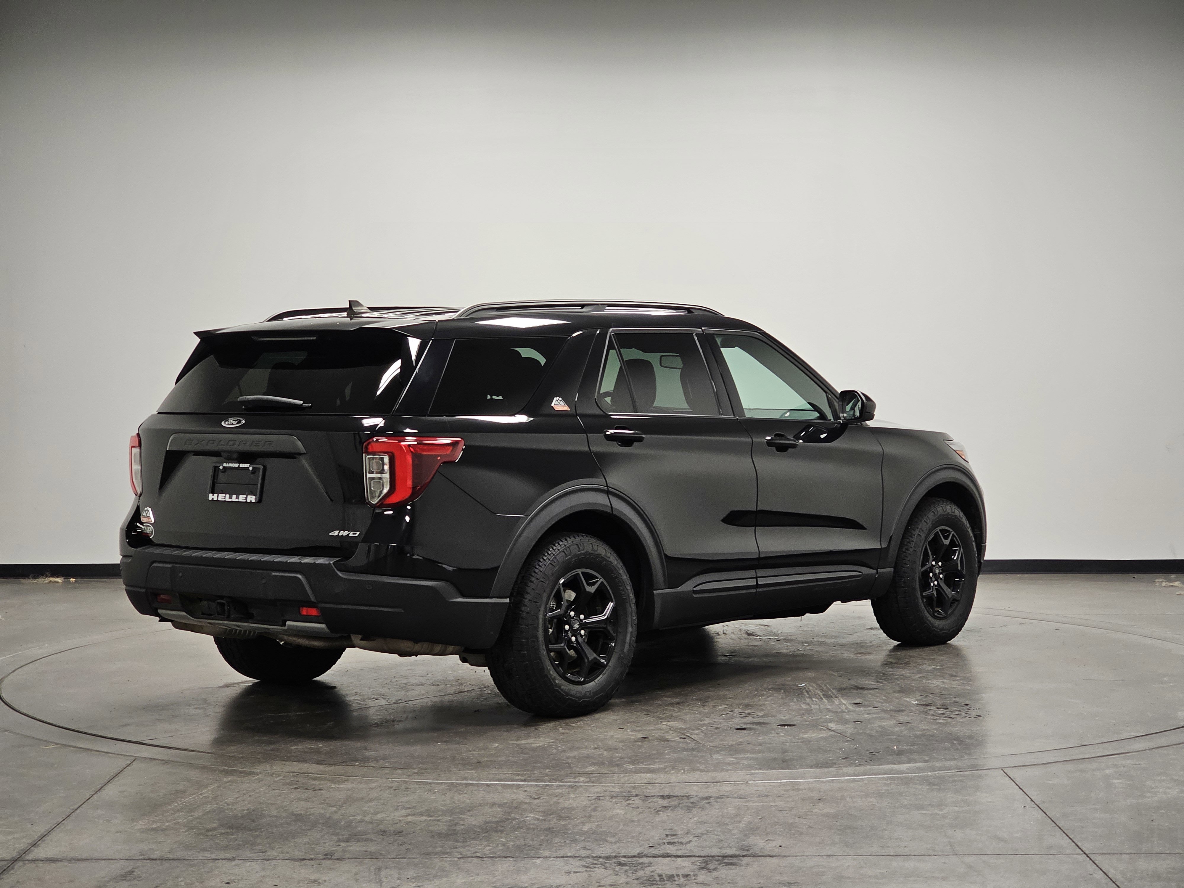Used 2023 Ford Explorer Timberline w/ Timberline Technology Package AWD/4WD image 8