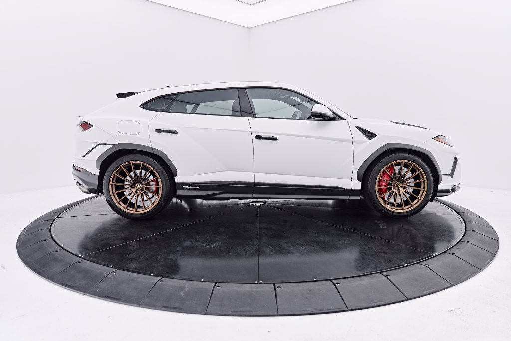 Used 2023 Lamborghini Urus Performante AWD/4WD image 17