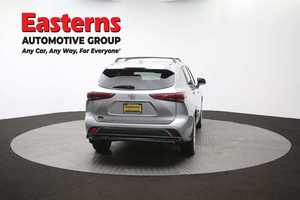 Used 2021 Toyota Highlander Limited AWD/4WD image 43