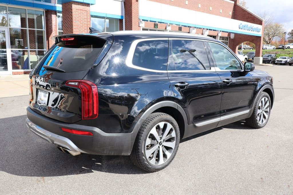 Used 2022 Kia Telluride S image 36
