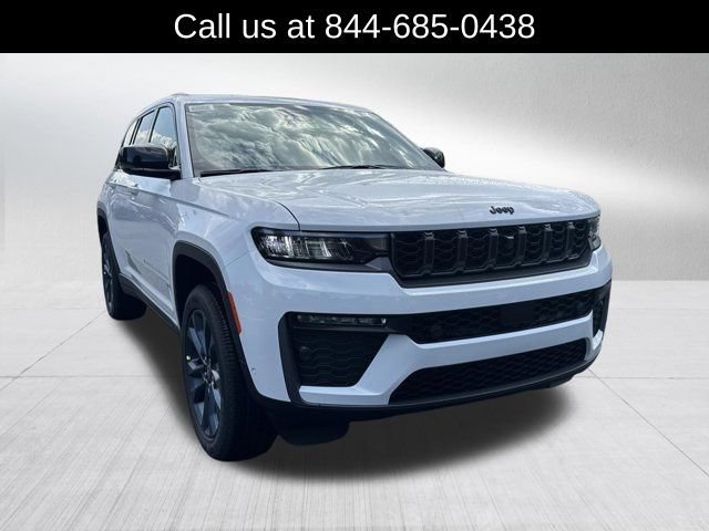 New 2026 Jeep Grand Cherokee Limited AWD/4WD image 3