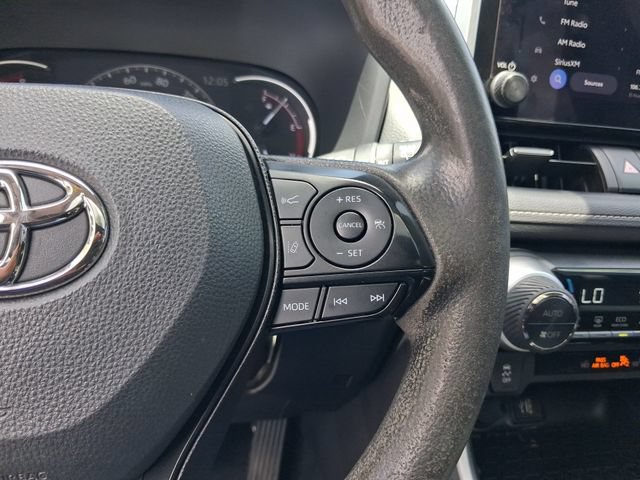 Used 2023 Toyota RAV4 XLE w/ Convenience Package FWD image 18