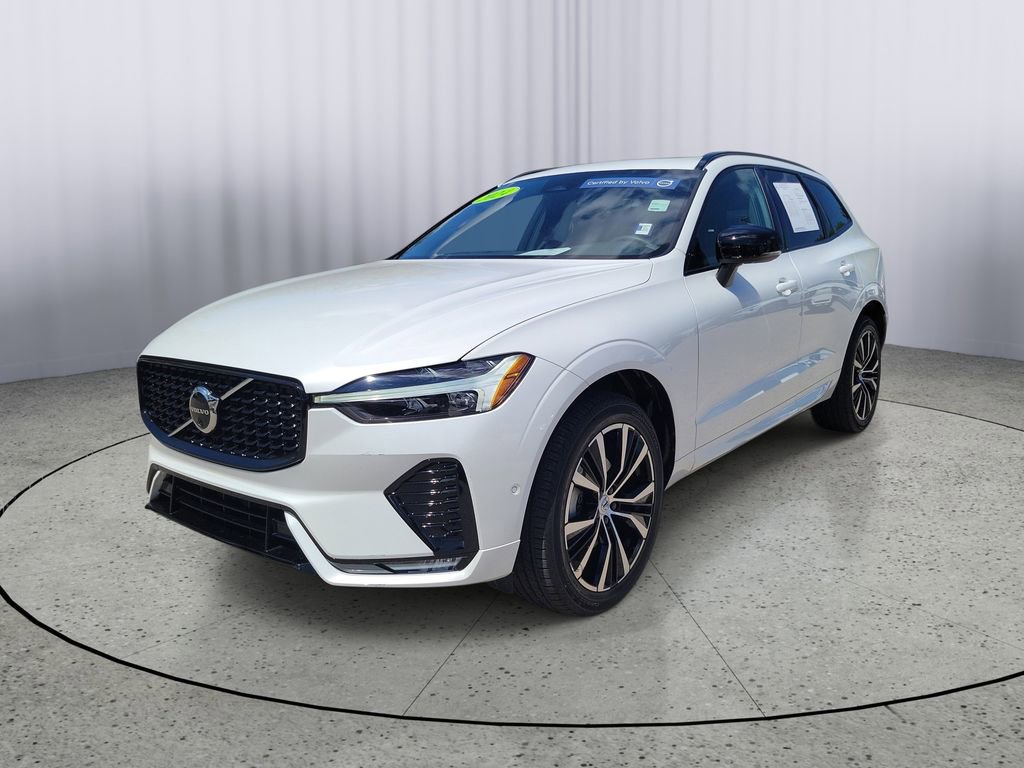 Certified 2024 Volvo XC60 B5 Plus AWD/4WD image 9