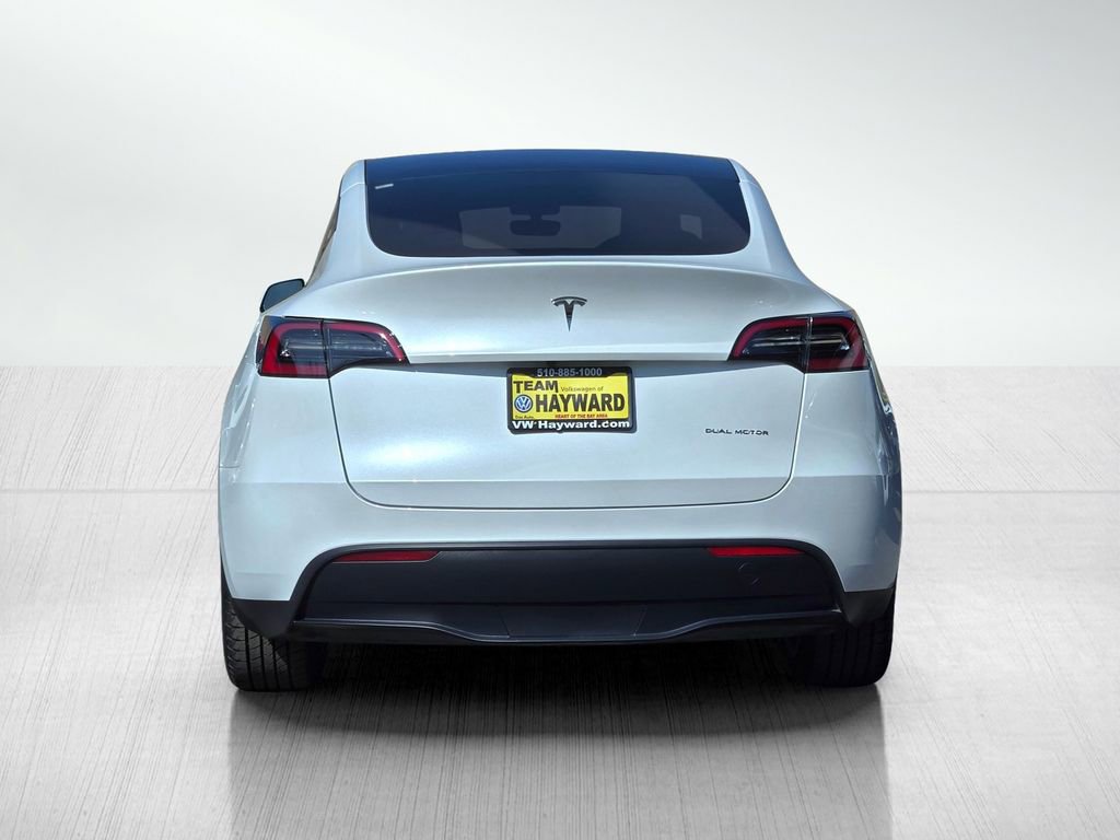 Used 2023 Tesla Model Y Long Range image 5
