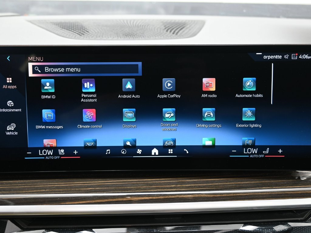 Used 2025 BMW X7 xDrive40i AWD/4WD image 17