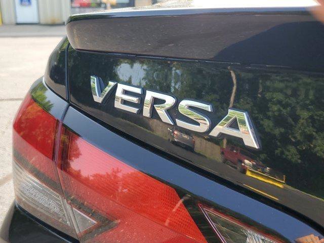 Used 2020 Nissan Versa SR w/ Convenience Package FWD image 6