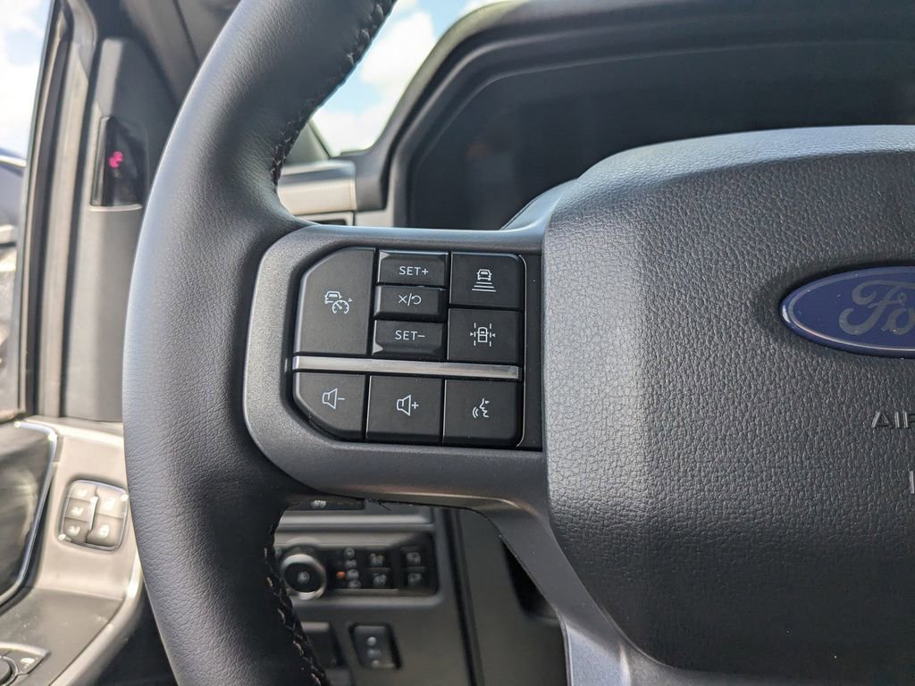 New 2025 Ford F150 Lariat w/ Equipment Group 502A High image 30