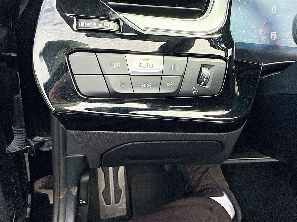 Used 2019 BMW Z4 sDrive30i w/ M Sport Package image 26