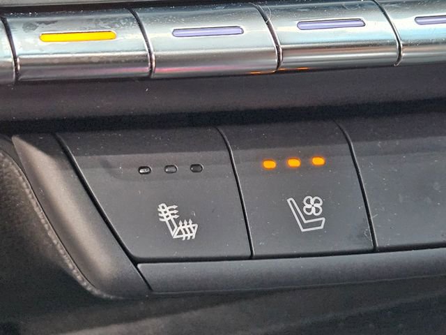 Certified 2022 Cadillac CT4 Premium Luxury w/ Technology Package image 20