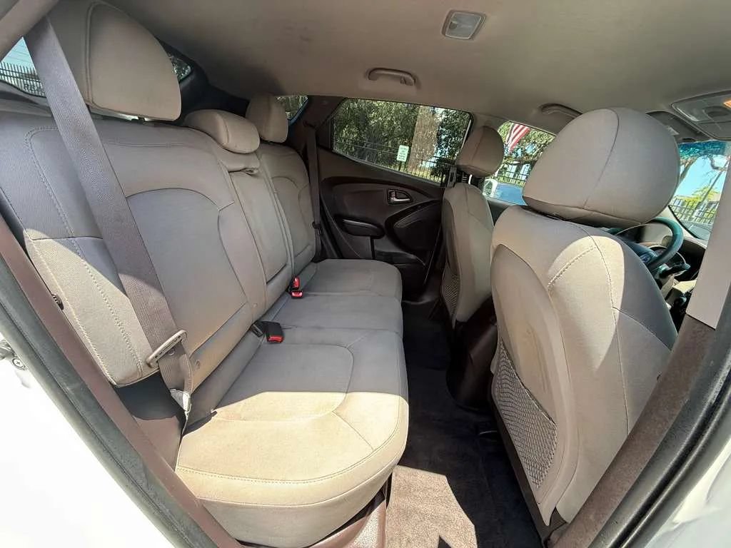 Used 2014 Hyundai Tucson GLS FWD image 19