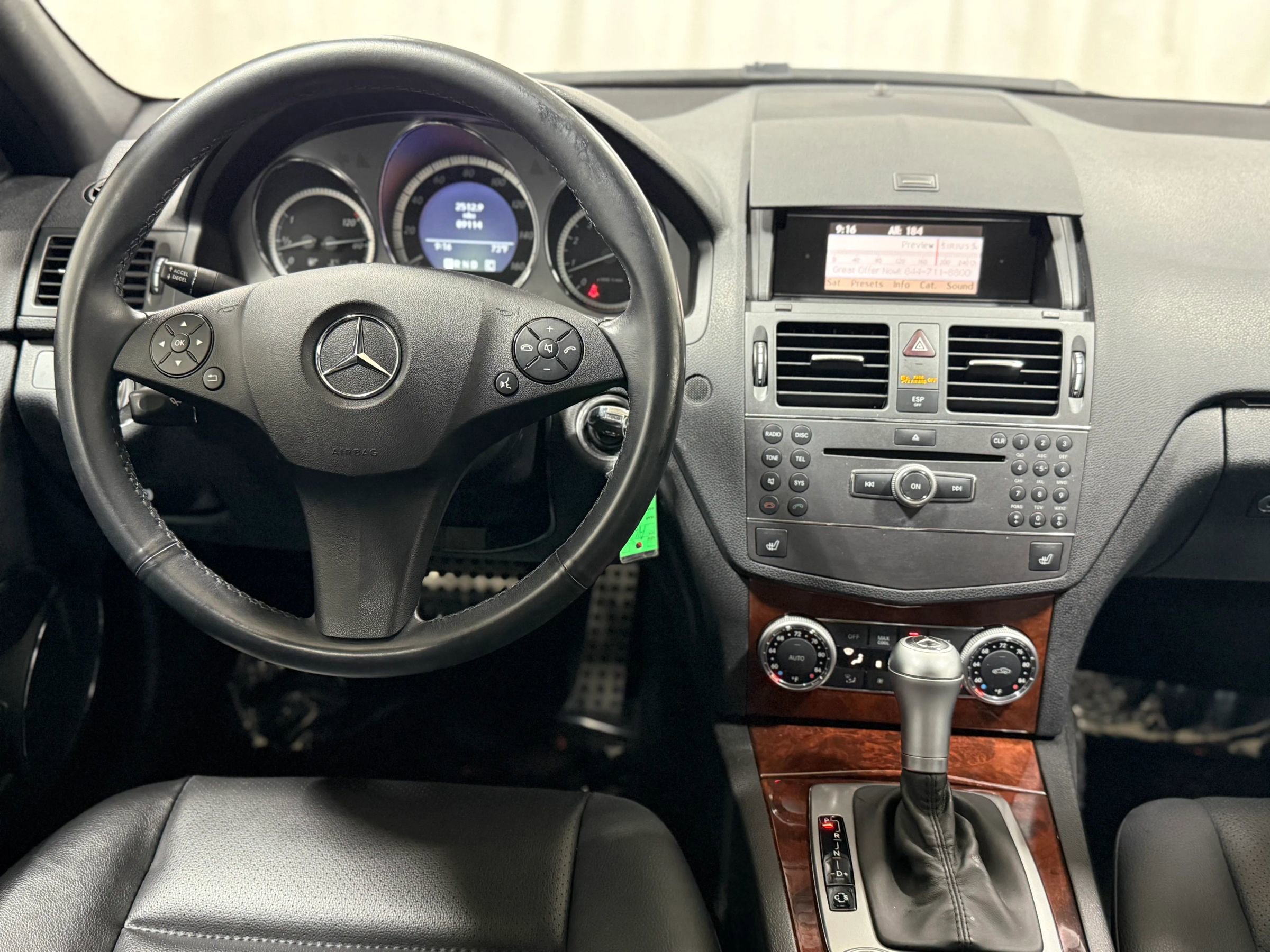 Used 2010 Mercedes-Benz C 300 Sedan image 18