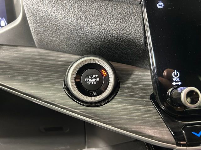 Used 2023 Jeep Wagoneer L Series III w/ Convenience Group I image 30