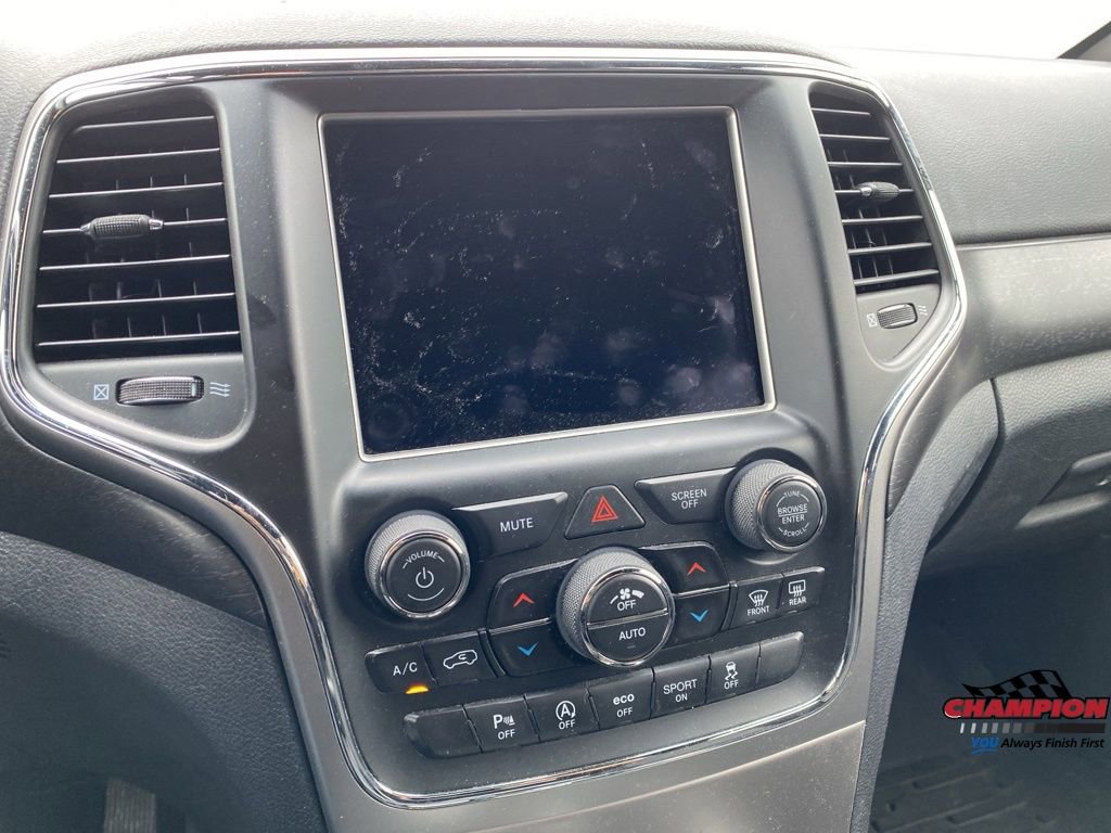 Used 2018 Jeep Grand Cherokee Laredo image 21