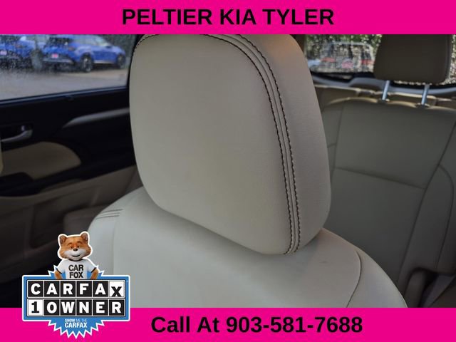 Used 2017 Toyota Highlander XLE image 25