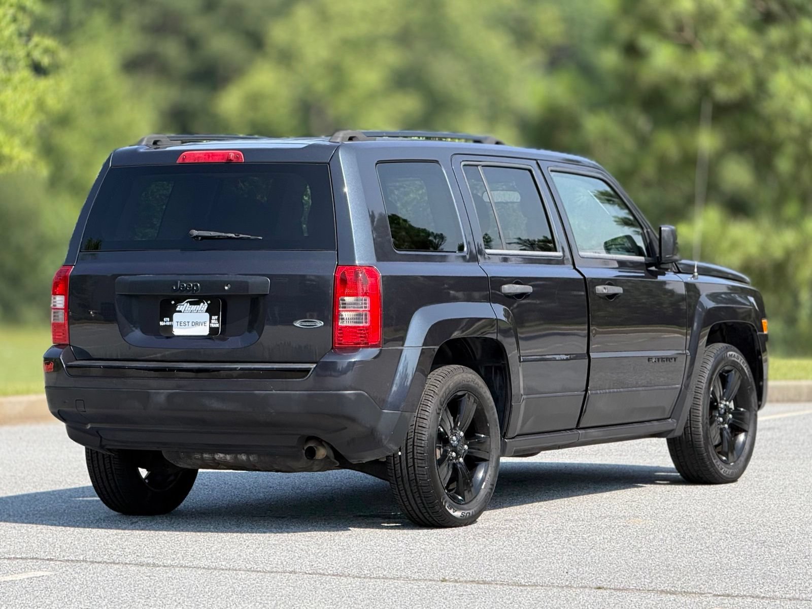 Used 2015 Jeep Patriot Sport FWD image 11