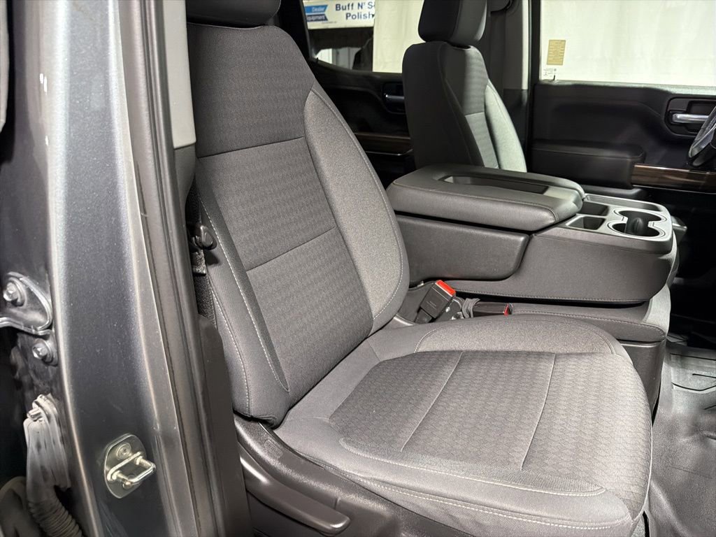 Used 2021 Chevrolet Silverado 1500 RST image 23