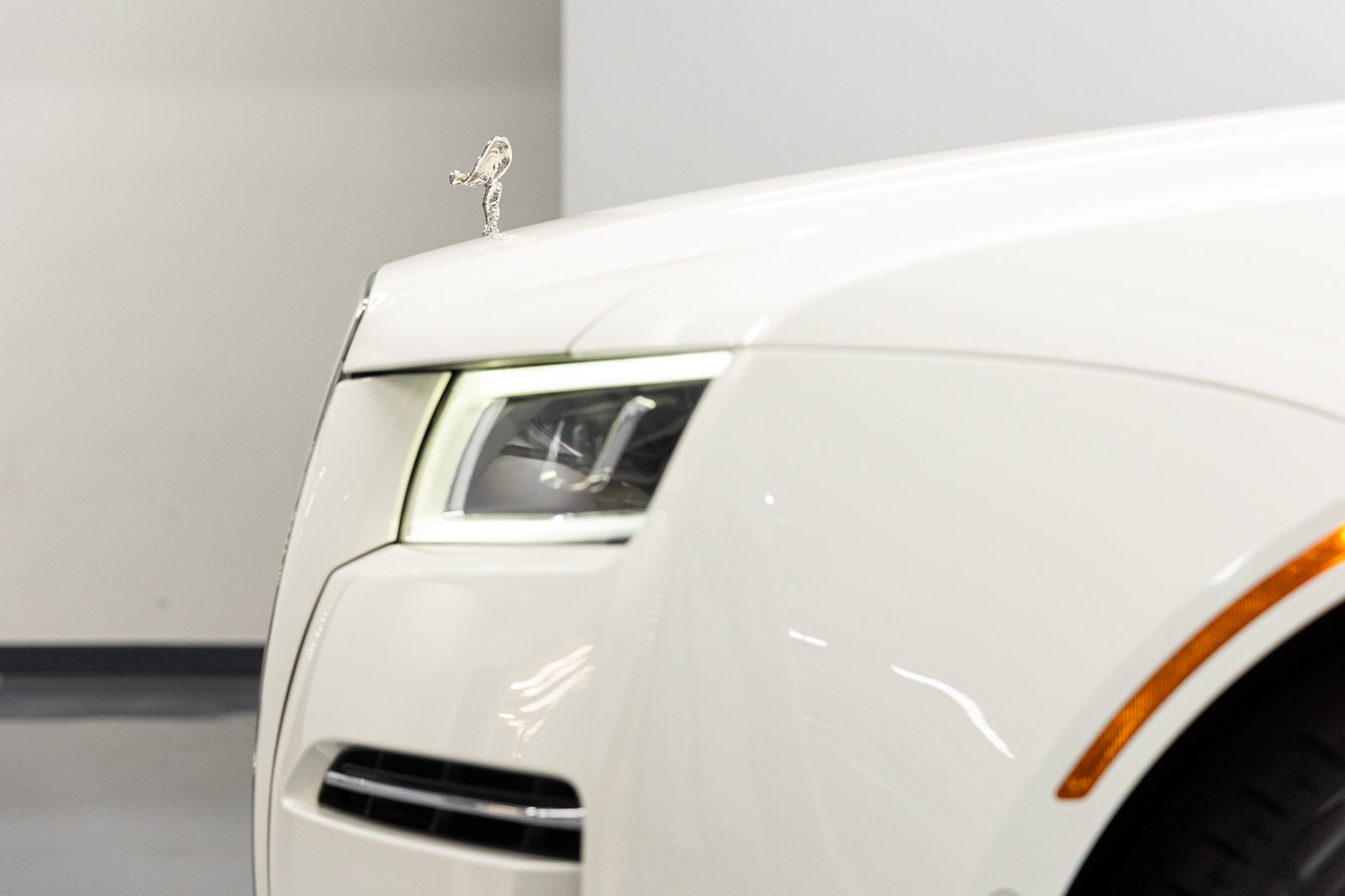 Certified 2023 Rolls-Royce Ghost AWD/4WD image 17