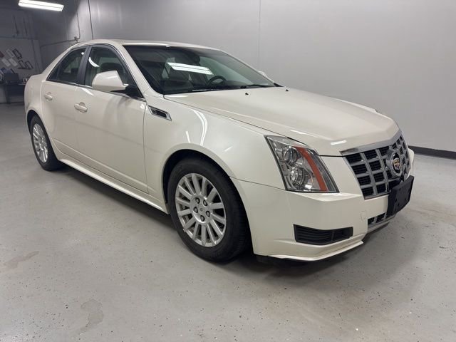 Used 2013 Cadillac CTS Luxury RWD image 3
