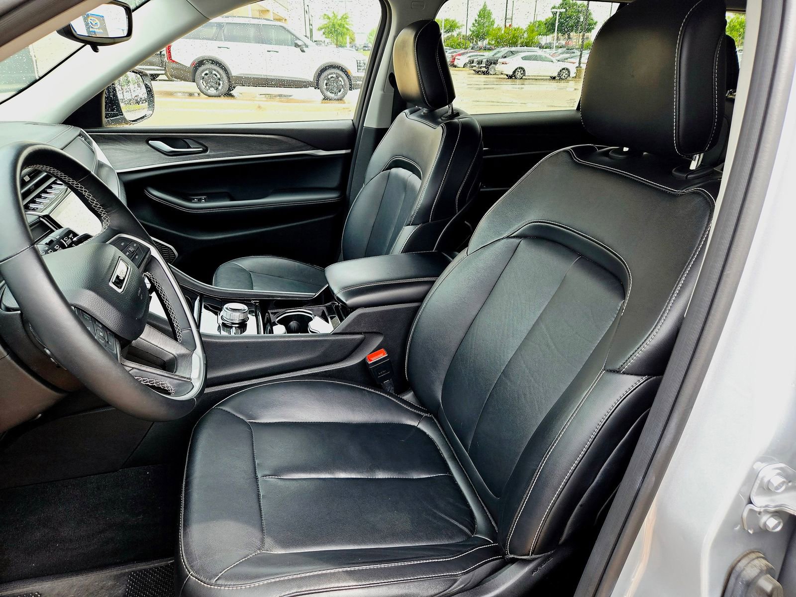Used 2022 Jeep Grand Cherokee L Limited AWD/4WD image 22