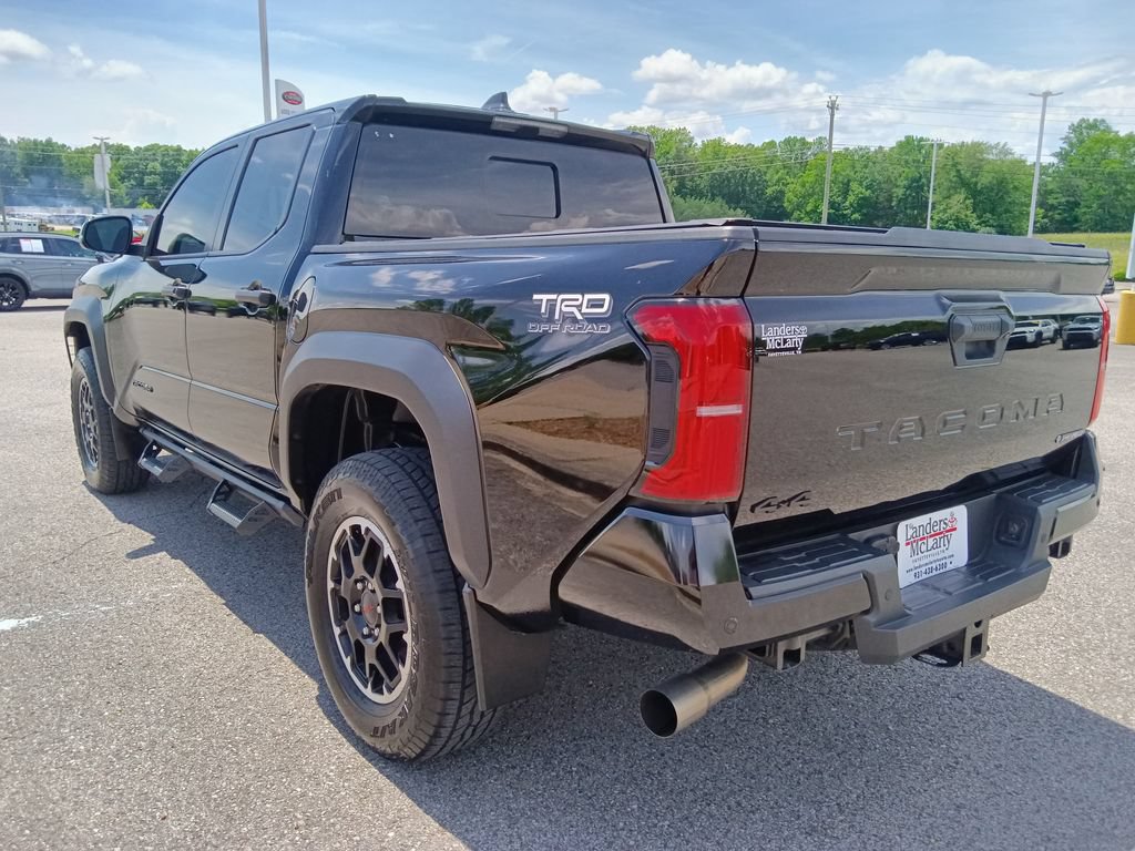 Used 2024 Toyota Tacoma TRD Off-Road w/ TRD Off Road Upgrade Package AWD/4WD image 5