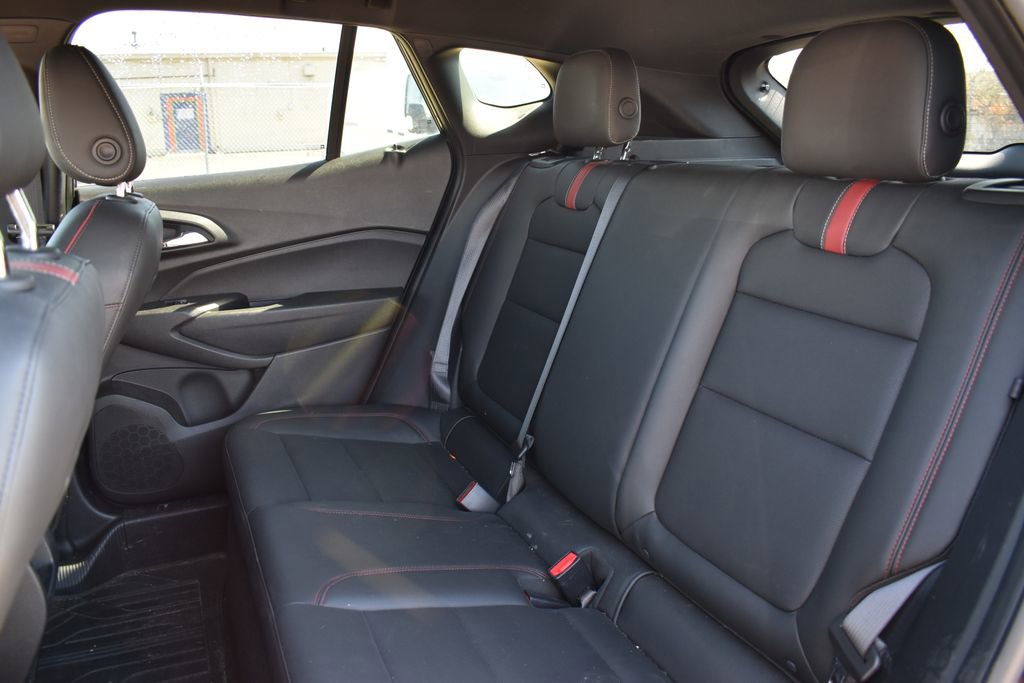 Used 2024 Chevrolet Trax RS w/ Driver Confidence Package image 8