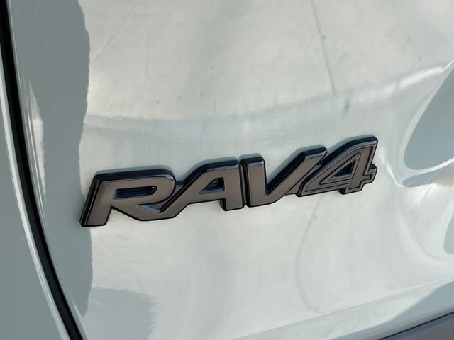 Used 2022 Toyota RAV4 XLE w/ Convenience Package AWD/4WD image 20