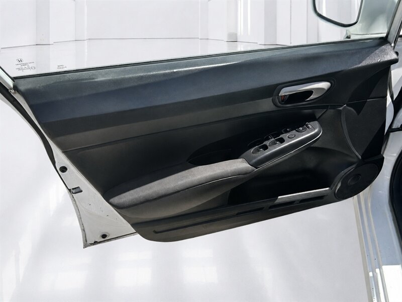 Used 2010 Honda Civic LX-S image 30