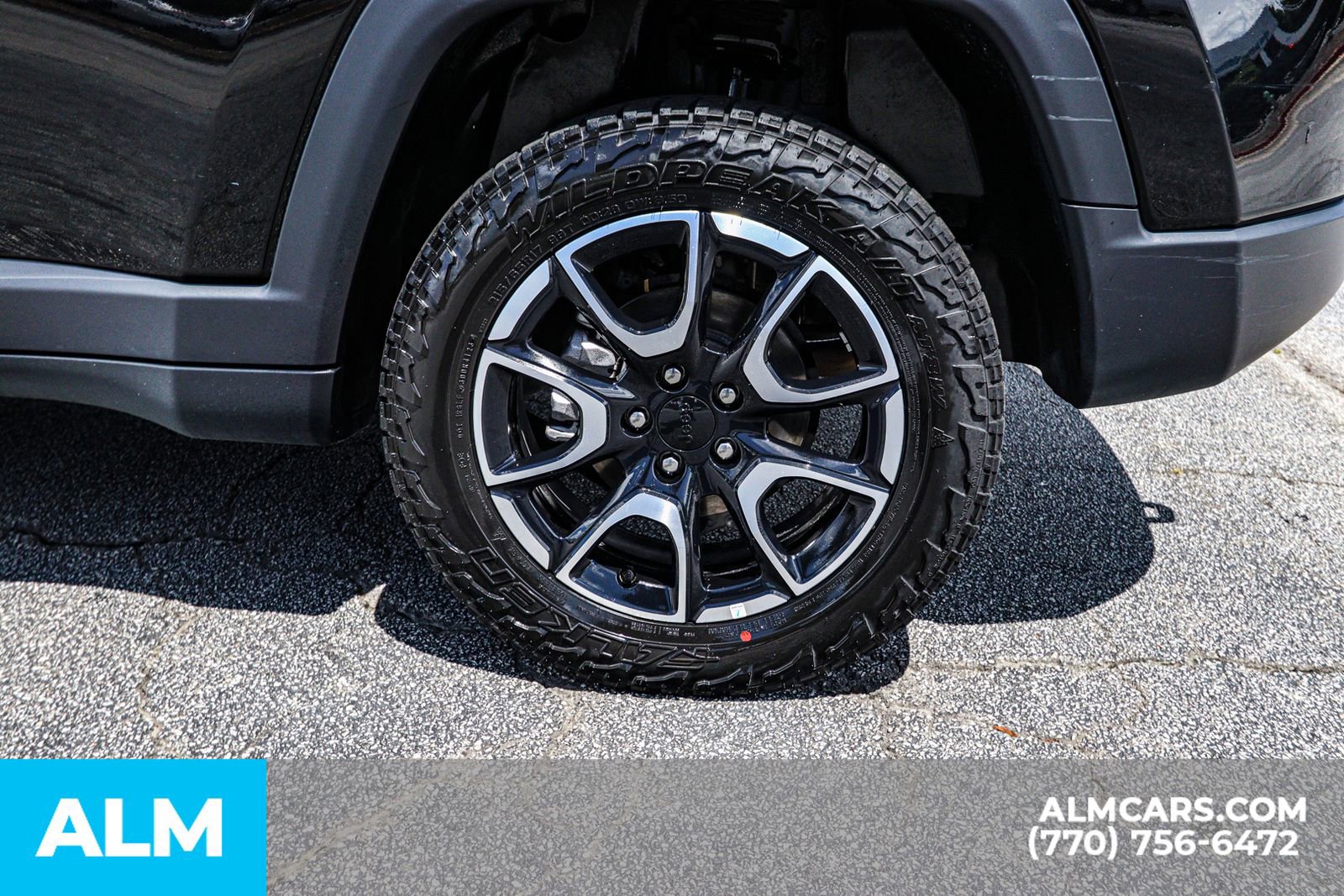 Used 2024 Jeep Compass Trailhawk image 16