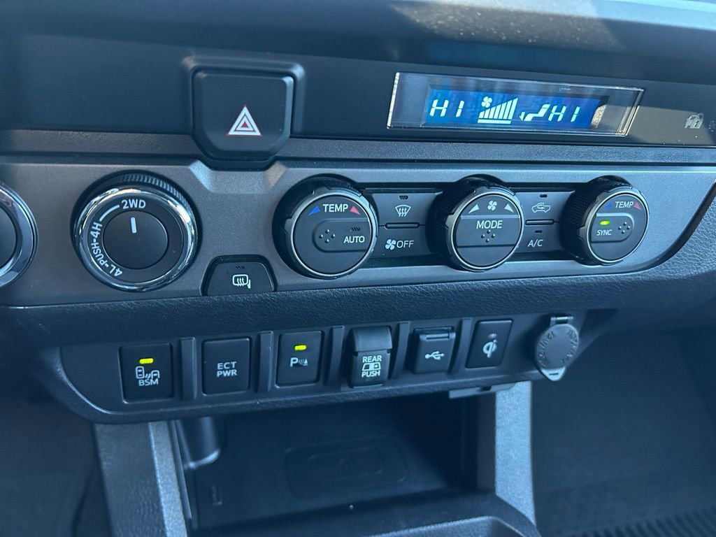 Used 2023 Toyota Tacoma TRD Sport w/ Advanced Technology Package image 27