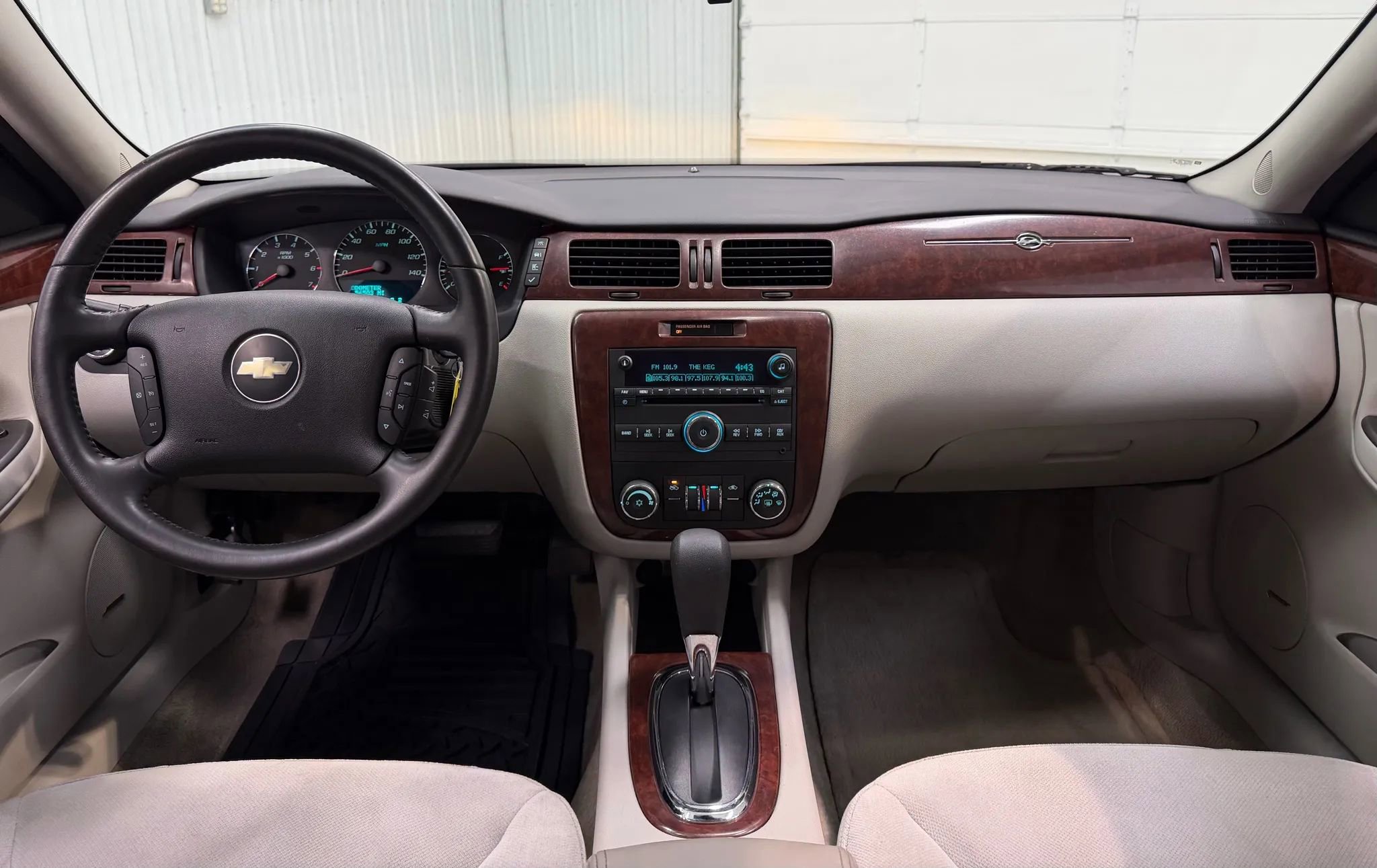 Used 2007 Chevrolet Impala LT image 13