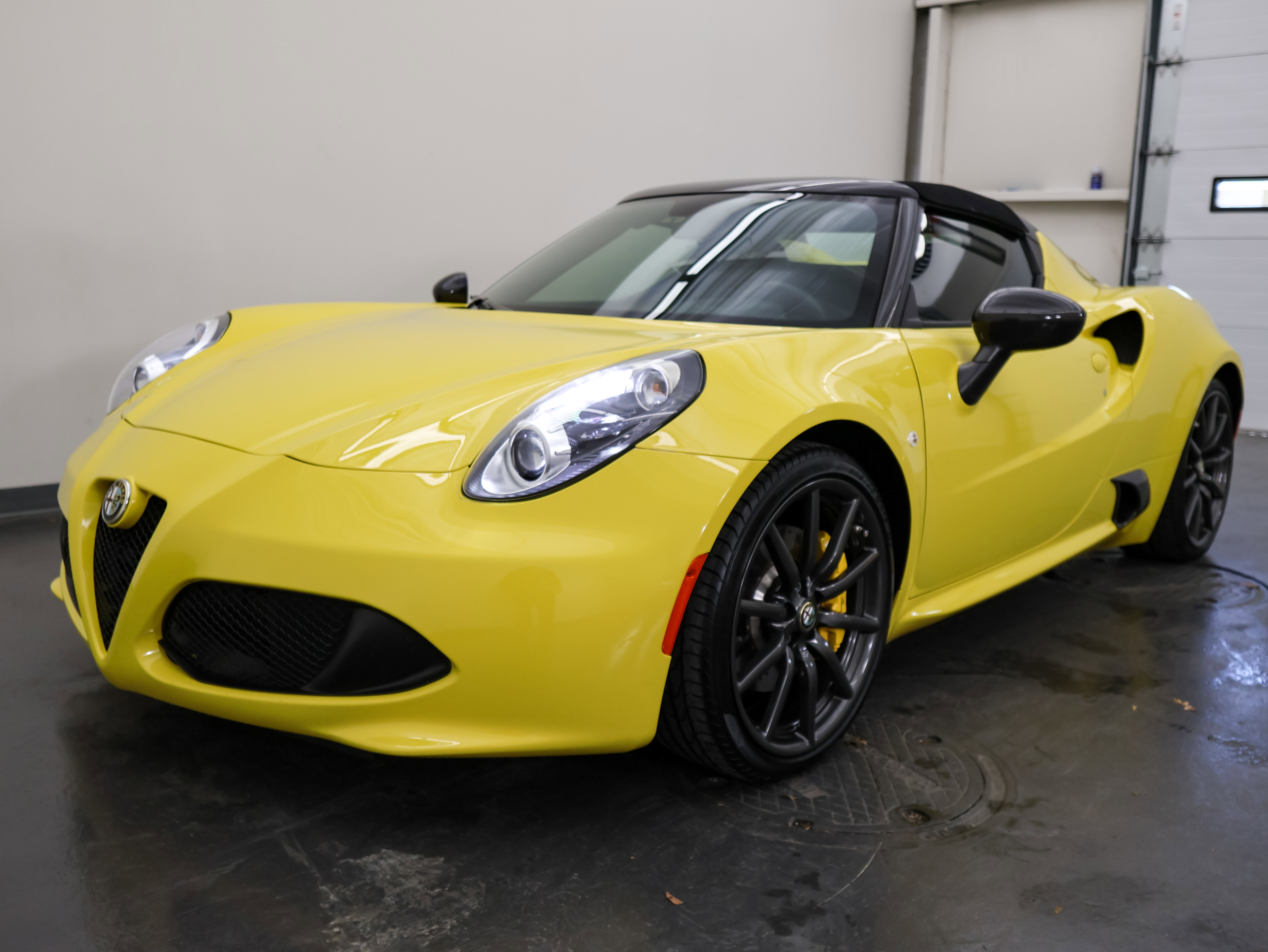 Used 2015 Alfa Romeo 4C Spider w/ Spider Track Package 2 image 7