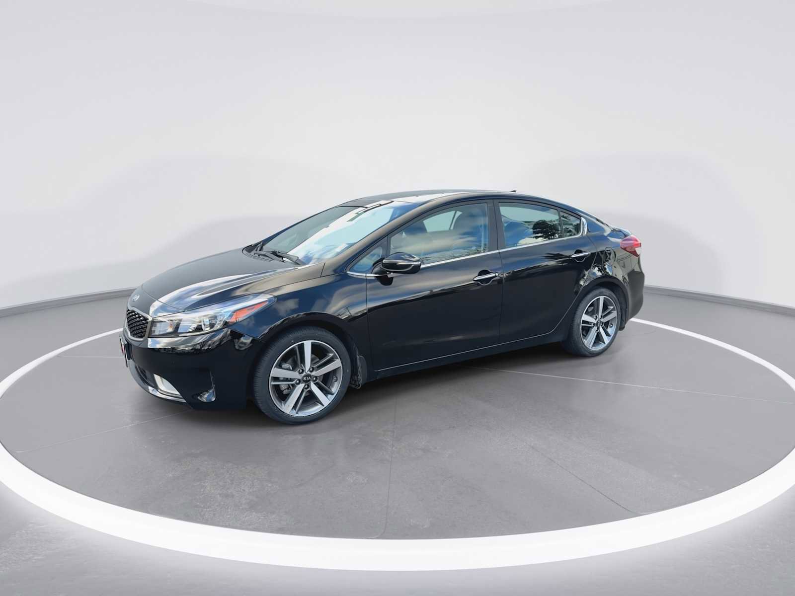 Used 2017 Kia Forte EX w/ EX Premium Plus Package image 4