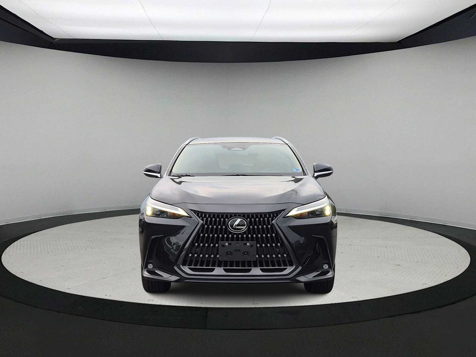 Used 2022 Lexus NX 350 AWD image 3