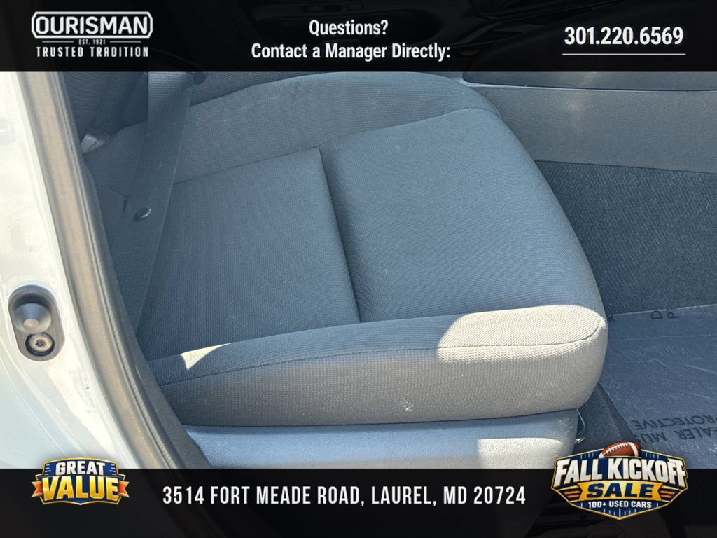 Used 2024 Toyota Corolla LE FWD image 10