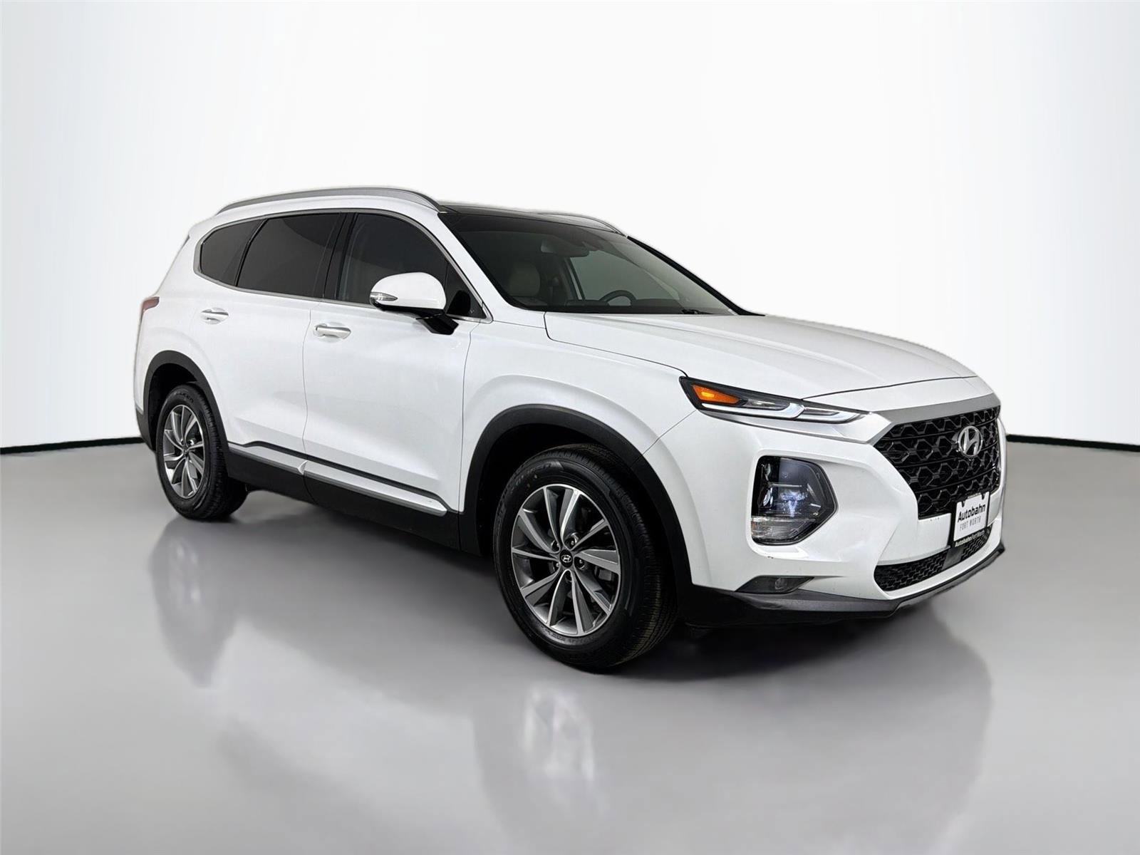 Used 2019 Hyundai Santa Fe FWD image 3