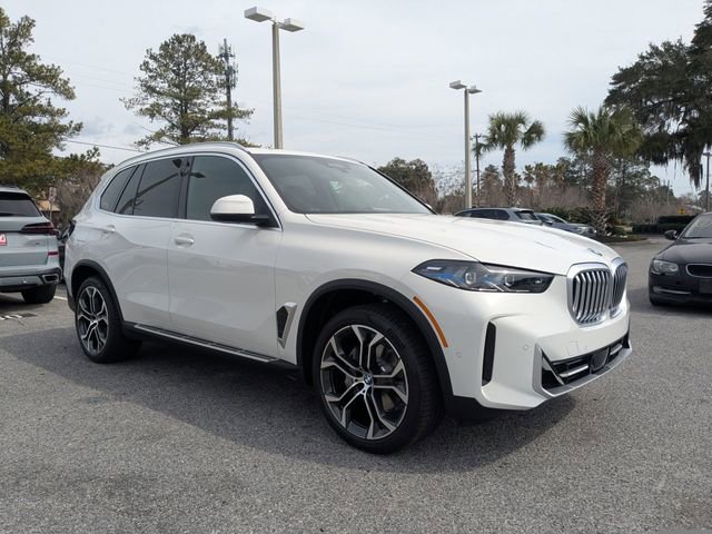 New 2026 BMW X5 sDrive40i image 3