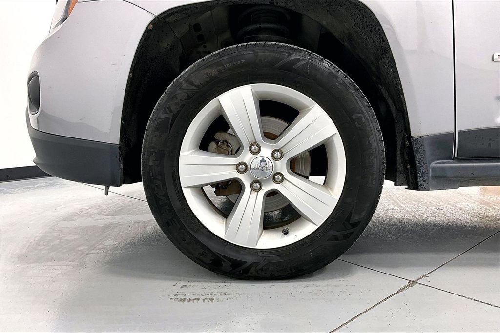 Used 2016 Jeep Compass Sport w/ Power Value Group image 11