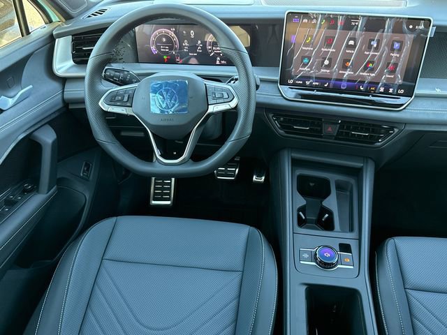 New 2026 Volkswagen Tiguan SE R-Line image 30