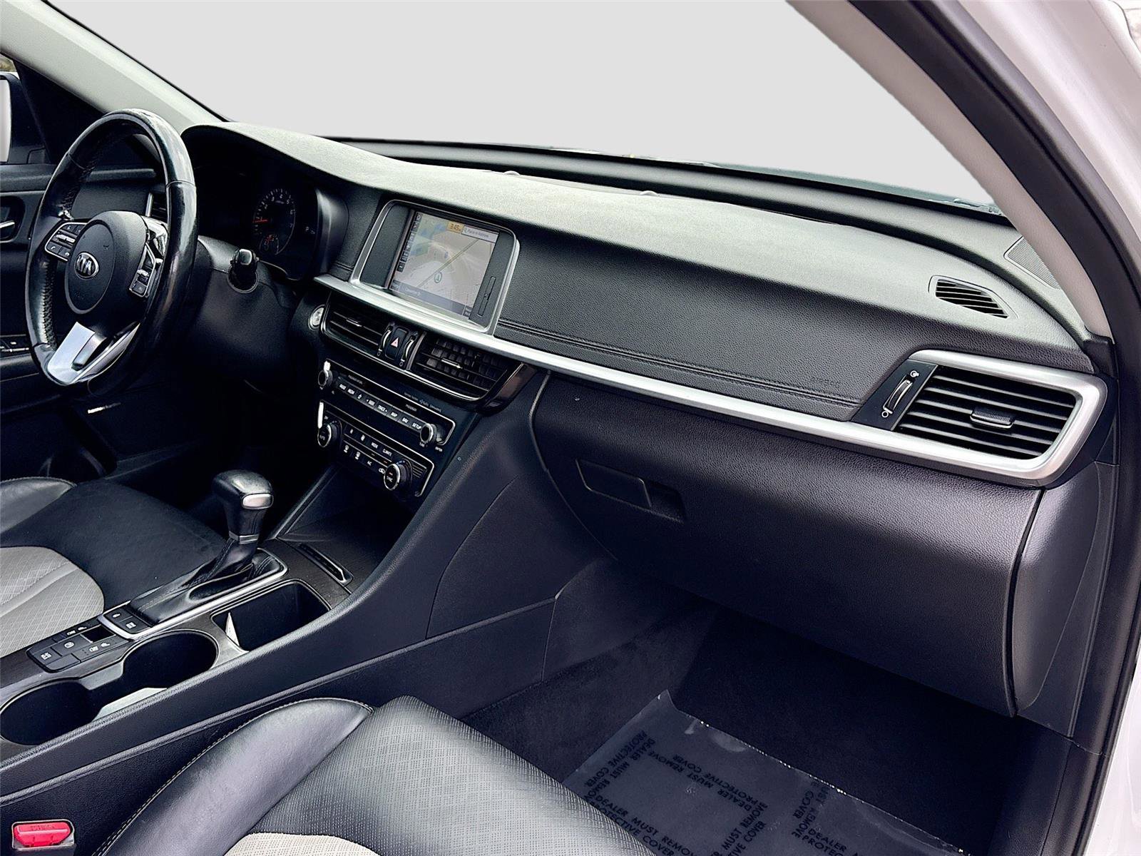 Used 2020 Kia Optima Premium image 31