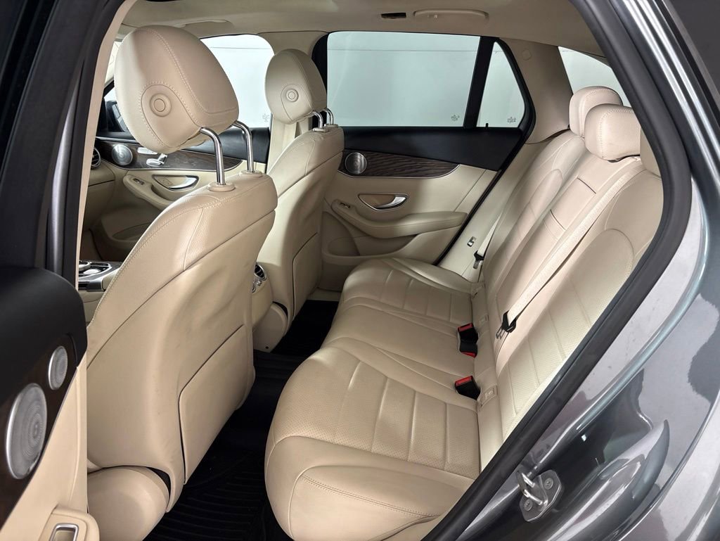 Used 2018 Mercedes-Benz GLC 300 4MATIC image 26