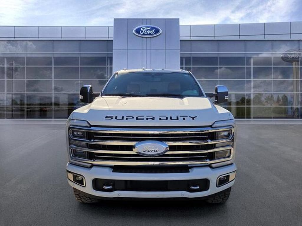Used 2024 Ford F250 Platinum AWD/4WD image 3
