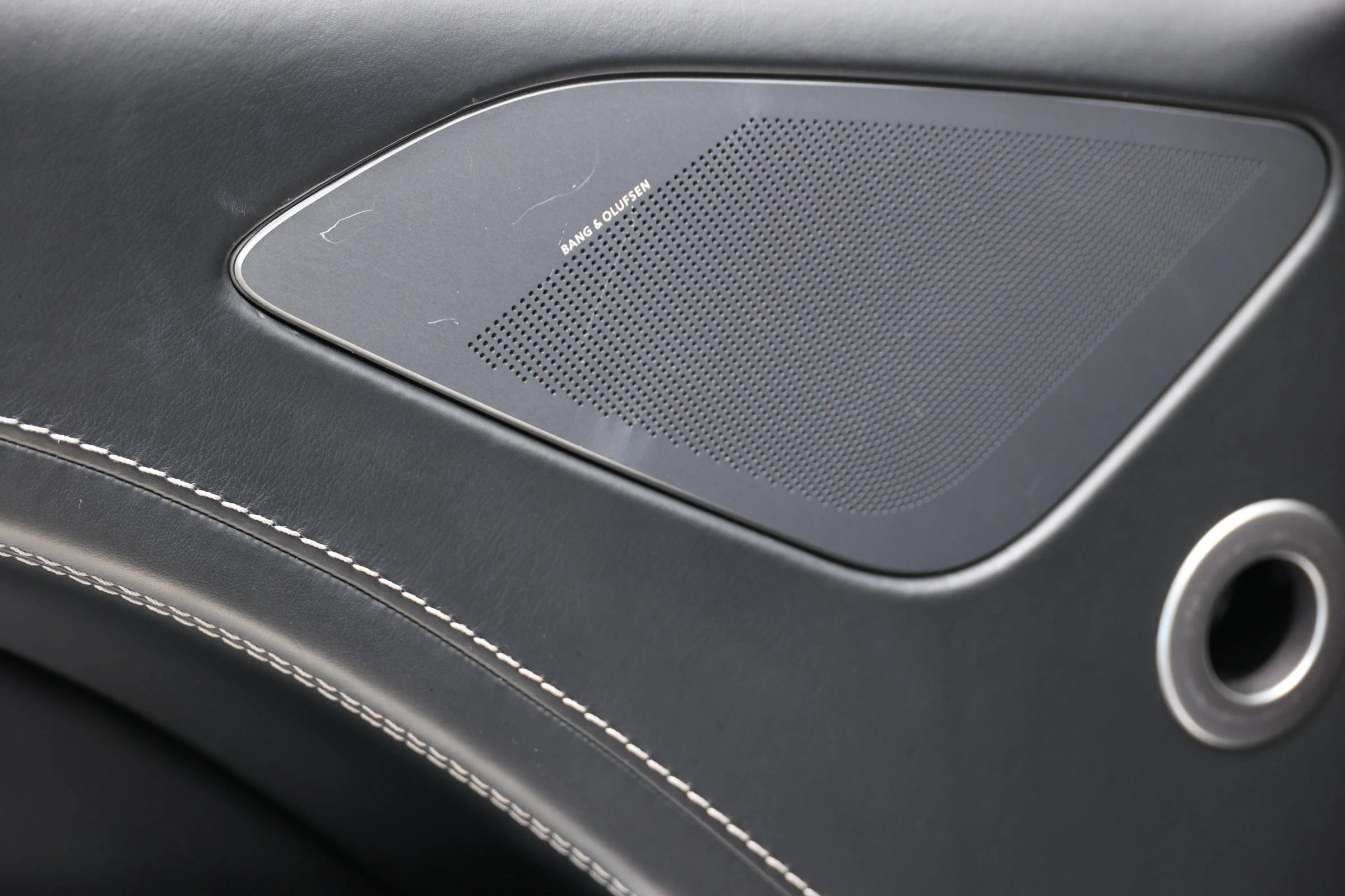 Used 2015 Aston Martin Rapide S RWD image 12