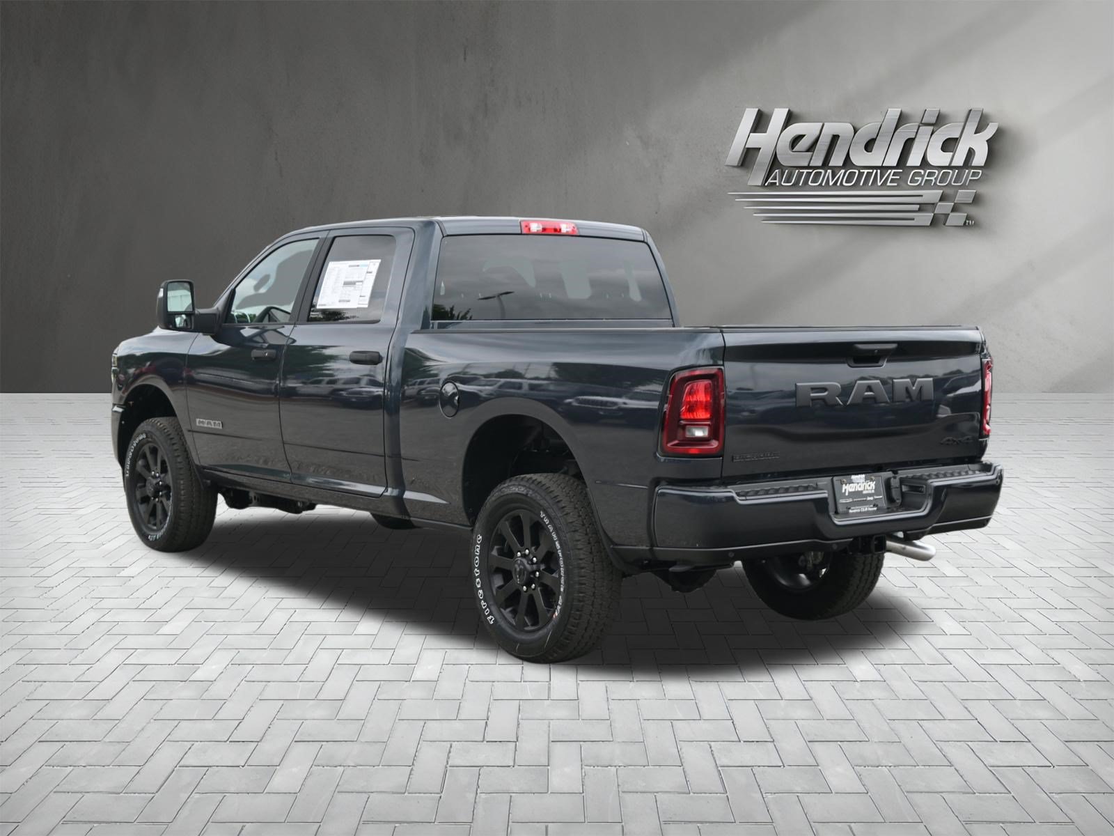 New 2026 RAM 2500 Big Horn AWD/4WD image 8