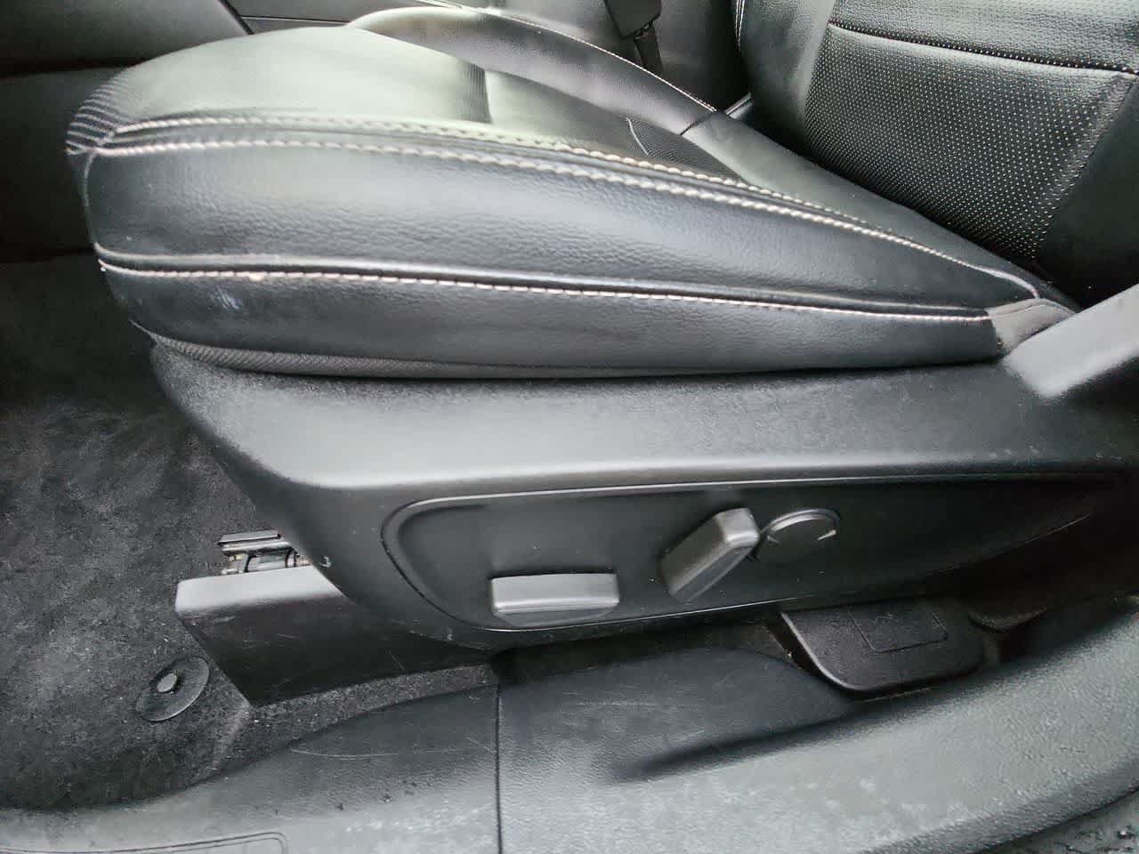 Used 2020 Ford Escape SEL AWD/4WD image 12